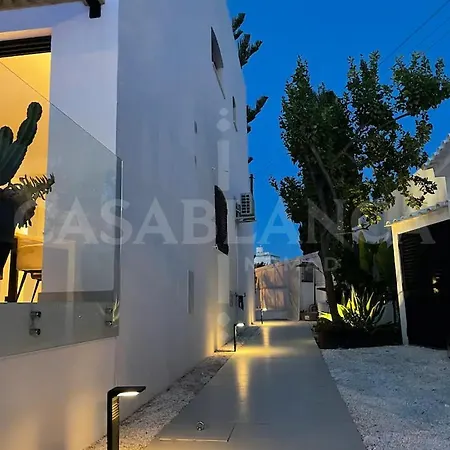 Exclusive Oasis